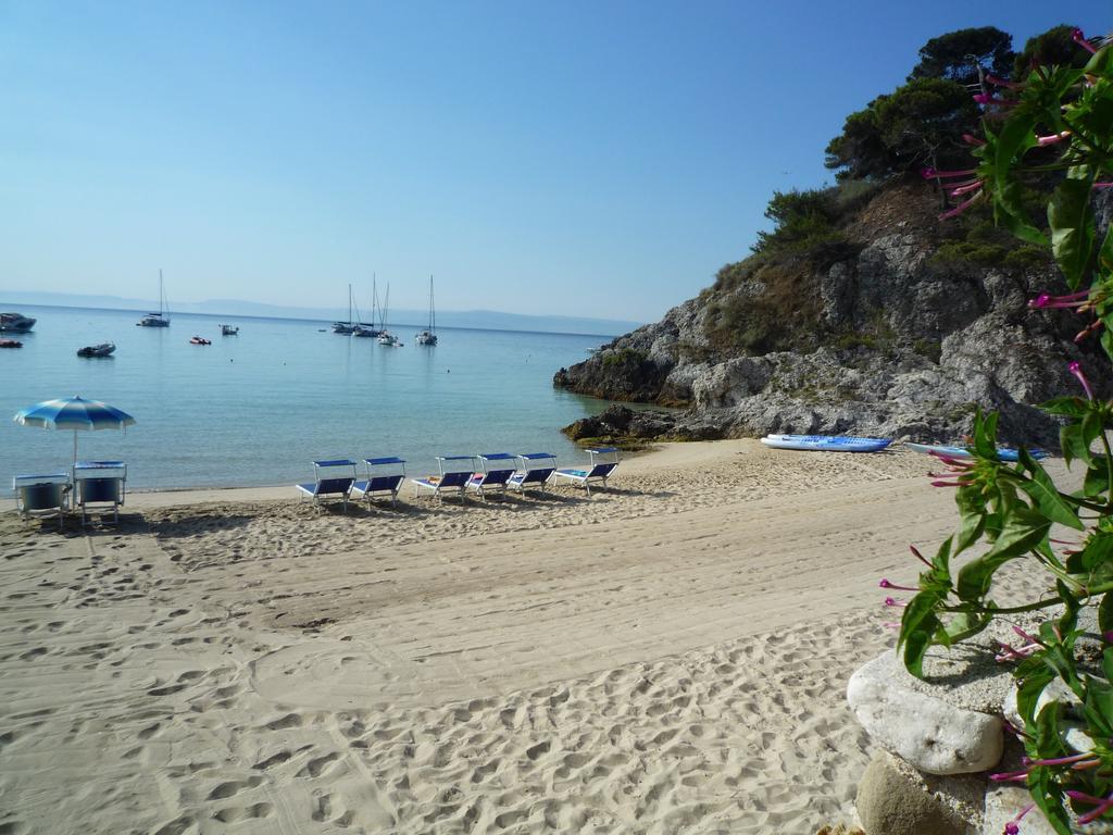 Cala Delle Arene